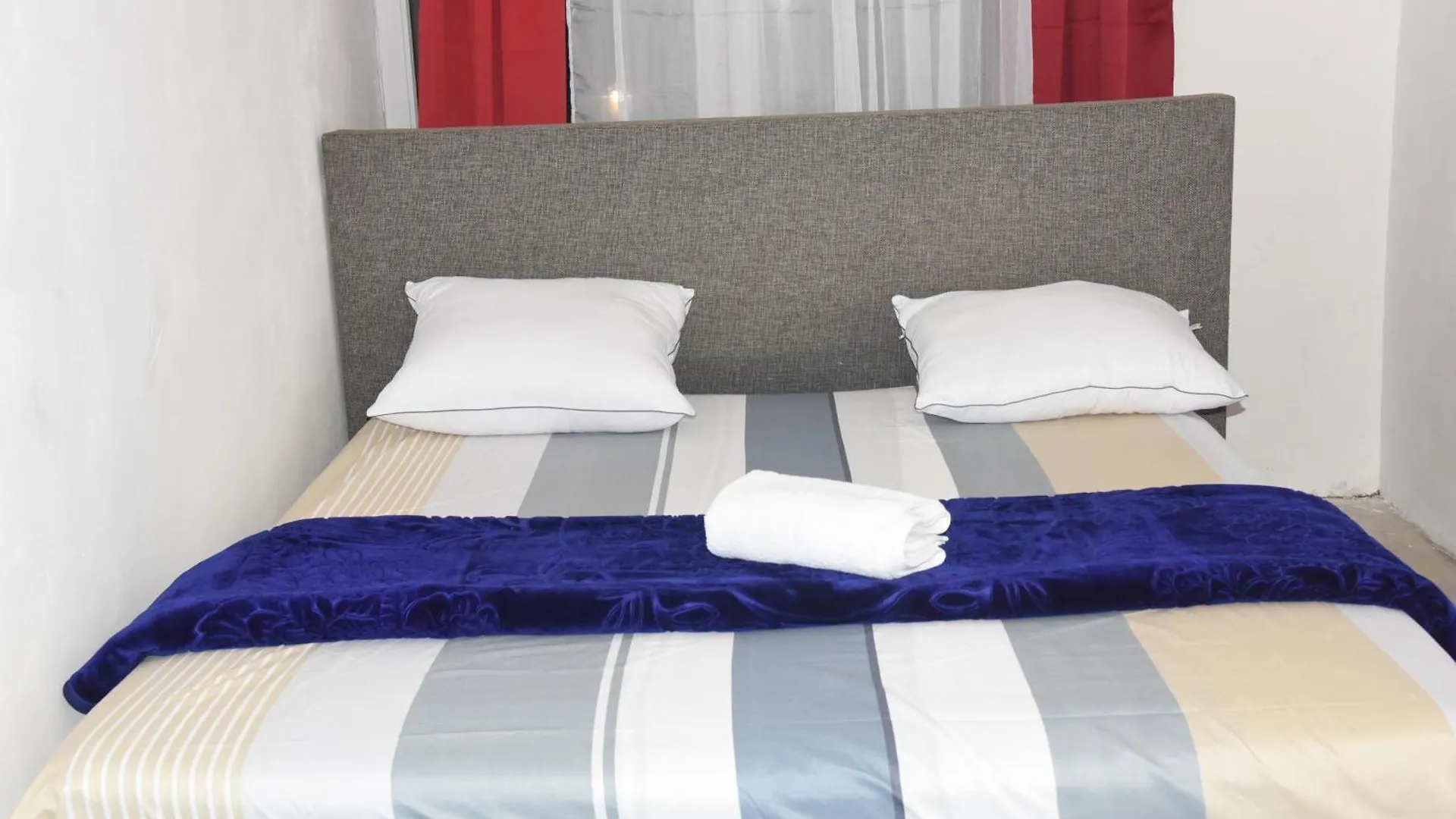 Apartman Hebergement Confort Gare De L'Ouest, Troisiemes Etages Brüsszel
